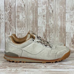 Danner Jag Low Oyster Gray Suede Hiking Sneakers Men's Size 9